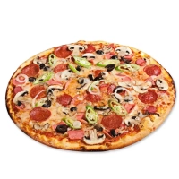 Tomatensaus, mozzarella, kipfilet, gehakt, ham, paprika, ui en champignons 